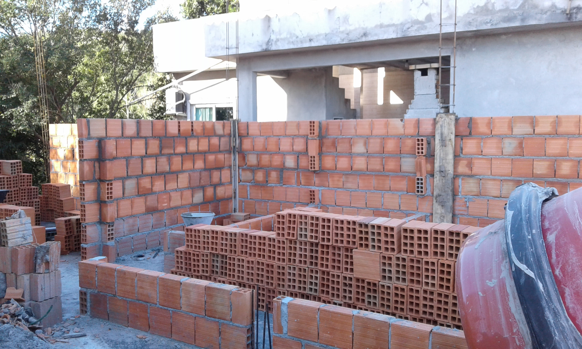 Estrutura de alvenaria em obra pela Domingues Reformas e Construções